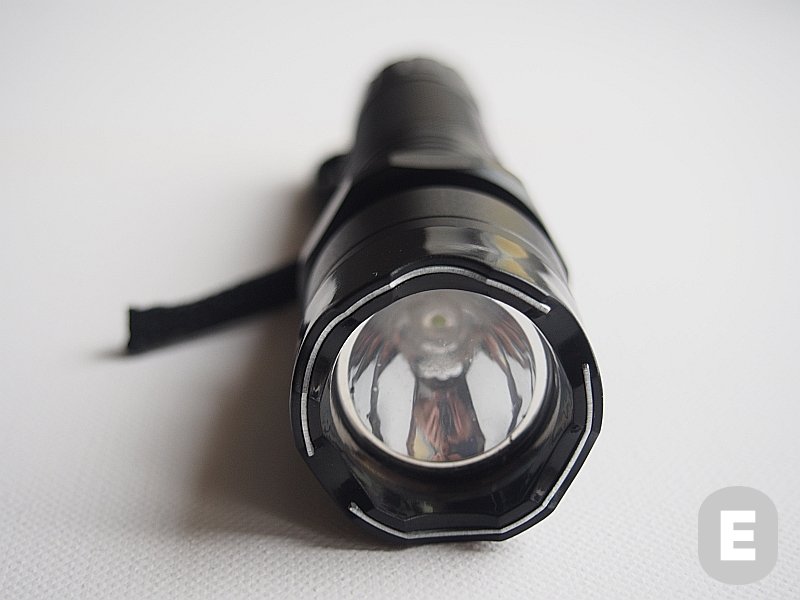 Paralizator s svetilko Securaptor Pico 3 milijone voltov