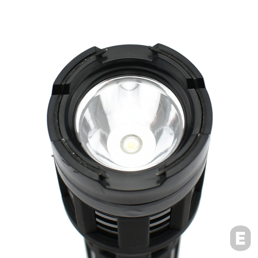 Lanternă cu electroșoc Piranha PIFC3 cu 3.2 milioane de volți (negru)
